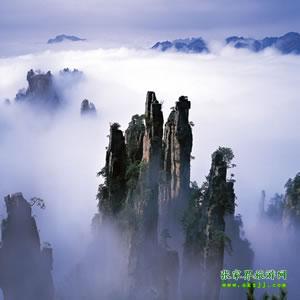 暑期夏令營(yíng)湘西精華旅游線路：長(zhǎng)沙、韶山、張家界、鳳凰純玩8日游